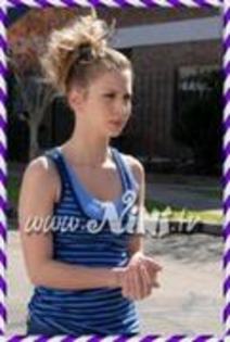 39056804_GBSZSDGIZ - nini and flor