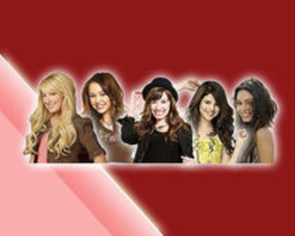 37449694_DDGOUVEJB - selena gomez