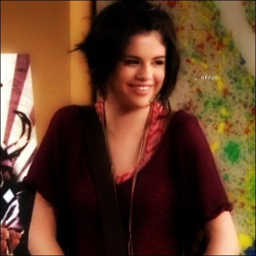 0094023047 - 0     I love Selena forever