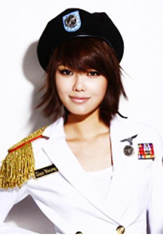 SNSD June 2009 Comeback Picture (Sooyoung) - SooYoung