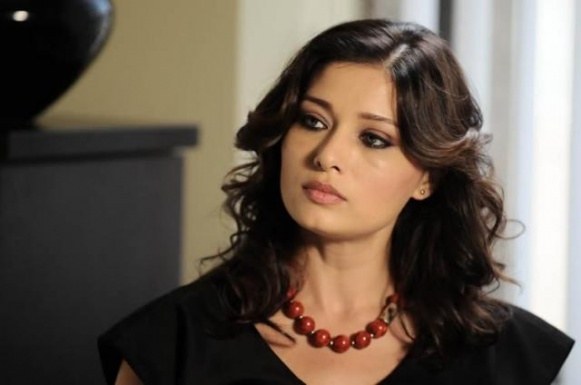 nurgul-yesilcay22 - Nurgul Yesilcay