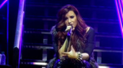 Demsie (161) - Demilush - Fix A Heart Live in Atlanta Captures