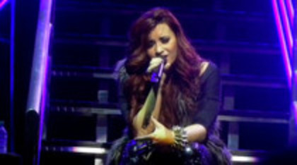 Demsie (172) - Demilush - Fix A Heart Live in Atlanta Captures
