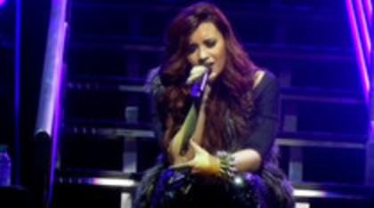 Demsie (173) - Demilush - Fix A Heart Live in Atlanta Captures