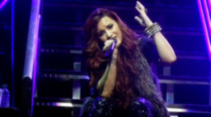 Demsie (186) - Demilush - Fix A Heart Live in Atlanta Captures