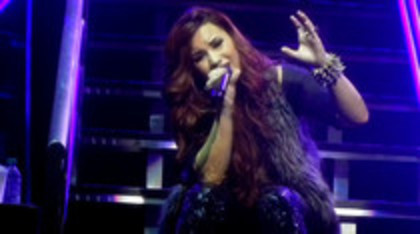 Demsie (189) - Demilush - Fix A Heart Live in Atlanta Captures