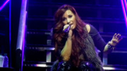 Demsie (199) - Demilush - Fix A Heart Live in Atlanta Captures