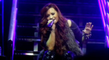 Demsie (211) - Demilush - Fix A Heart Live in Atlanta Captures