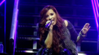 Demsie (214) - Demilush - Fix A Heart Live in Atlanta Captures