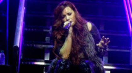 Demsie (218) - Demilush - Fix A Heart Live in Atlanta Captures