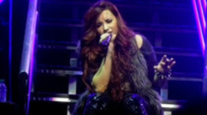 Demsie (221) - Demilush - Fix A Heart Live in Atlanta Captures