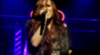 Demsie (460) - Demilush - Fix A Heart Live in Atlanta Captures