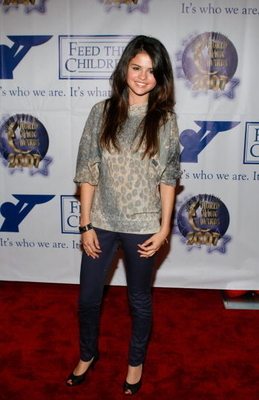 normal_selenafan03 - 2007 World Magic Awards