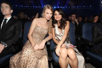 normal_075 - November 20th - American Music Awards