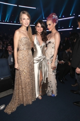 normal_081 - November 20th - American Music Awards
