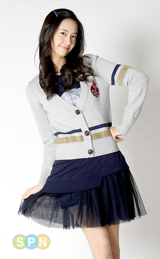 ha11f - Copy - Yoona