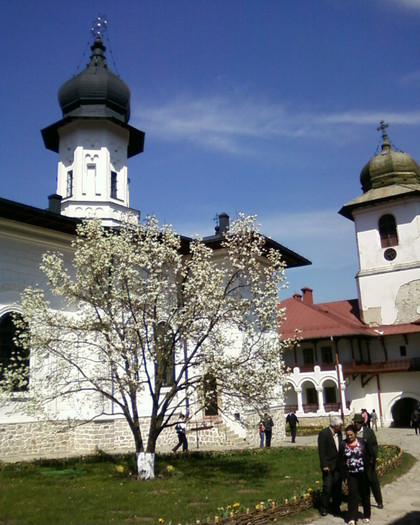Agapia - Manastiri Moldova