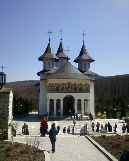 Sihastria2 - Manastiri Moldova