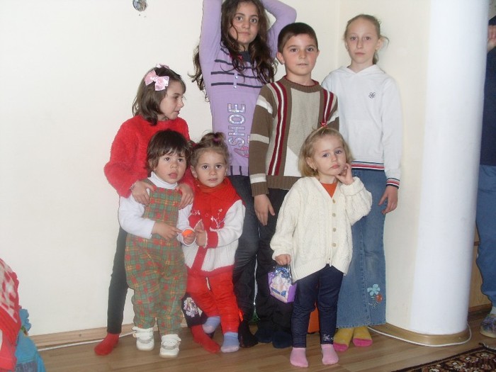 SL372252 - 9 poze diverse