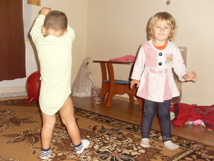 SL373453 - 9 poze diverse