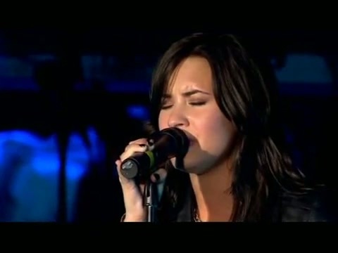 06. Demi Lovato - Until You\'re Mine (Live At Wembley Arena) 028