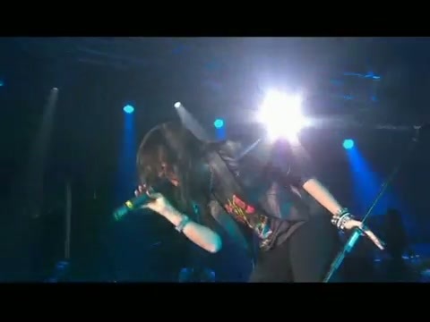 06. Demi Lovato - Until You\'re Mine (Live At Wembley Arena) 102