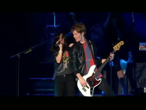 06. Demi Lovato - Until You\'re Mine (Live At Wembley Arena) 204