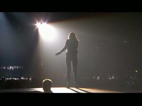 06. Demi Lovato - Until You\'re Mine (Live At Wembley Arena) 420