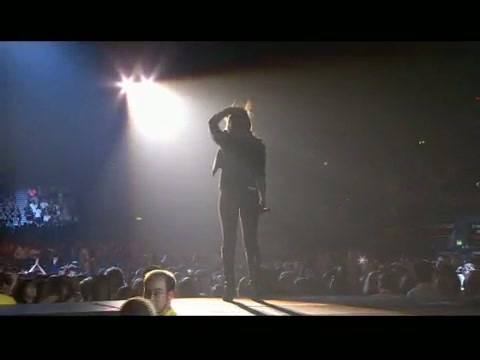 06. Demi Lovato - Until You\'re Mine (Live At Wembley Arena) 427
