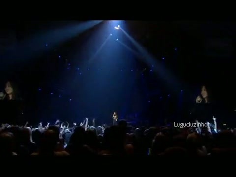 06. Demi Lovato - Until You\'re Mine (Live At Wembley Arena) 441
