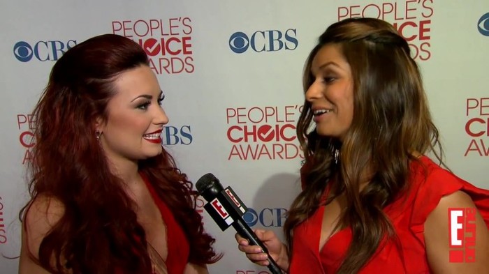 2012 People\'s Choice_ Demi Lovato 789