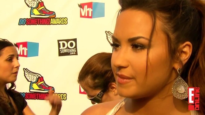 2011 Do Something_ Demi Lovato 800