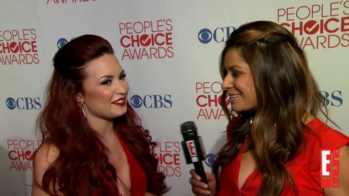 2012 People\'s Choice_ Demi Lovato 933
