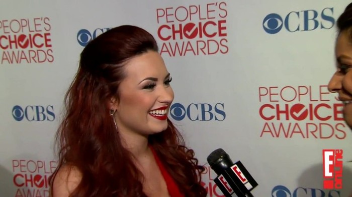 2012 People\'s Choice_ Demi Lovato 952