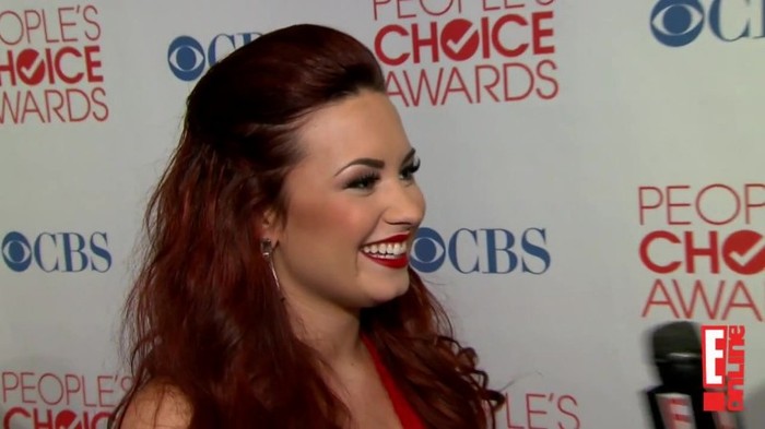 2012 People\'s Choice_ Demi Lovato 957