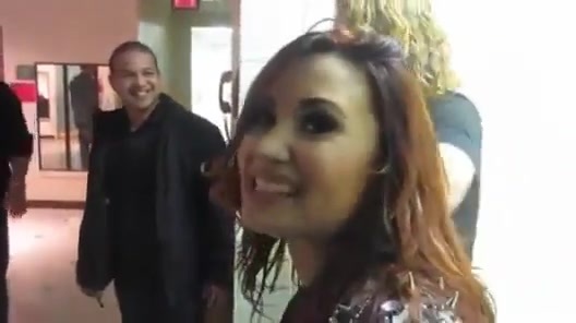 A Special Night with Demi Lovato (Special Video) 580