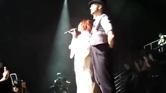 A Special Night with Demi Lovato (Special Video) 225
