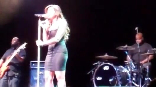 A Special Night with Demi Lovato (Special Video) 985