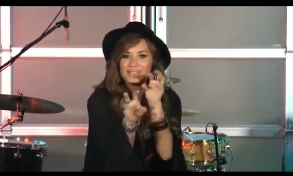 Ask Me Anything Demi Lovato Interview On VH1 024