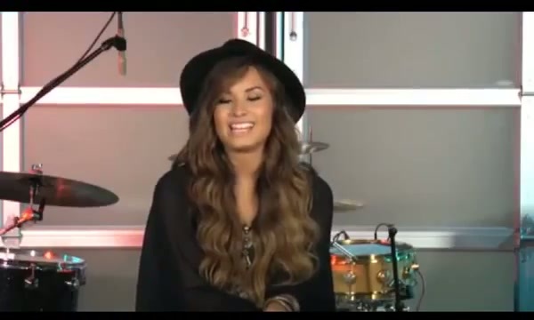 Ask Me Anything Demi Lovato Interview On VH1 077