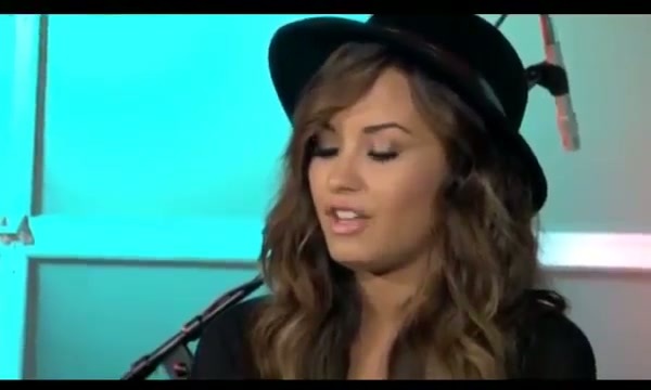 Ask Me Anything Demi Lovato Interview On VH1 081