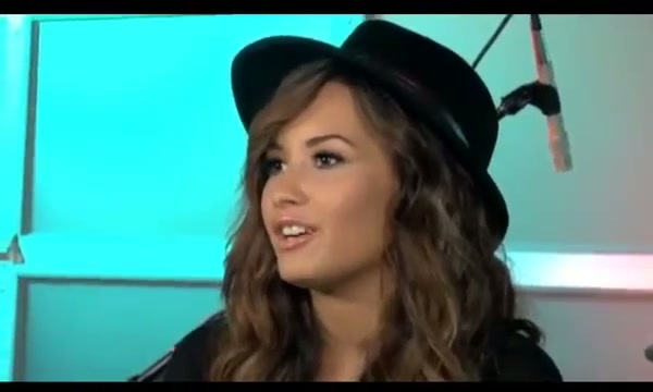 Ask Me Anything Demi Lovato Interview On VH1 084