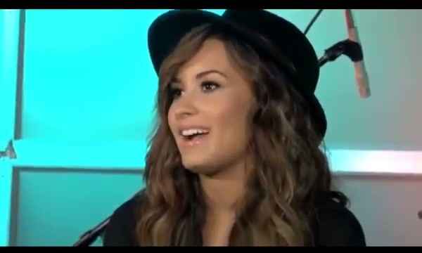 Ask Me Anything Demi Lovato Interview On VH1 085