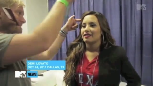 Behind Demi Lovato\'s Performance At The World Series 008 - Demilush - Behind Demi Lovatos Performance At The World Series