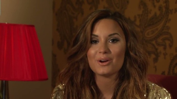 Behind The Scenes with Demi Lovato_ Latina Magazine Cover Shoot 021