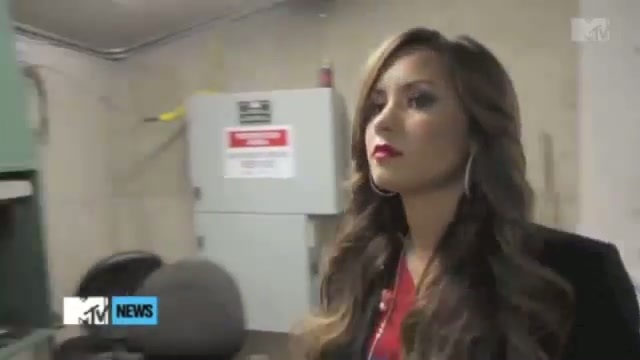 Behind Demi Lovato\'s Performance At The World Series 073 - Demilush - Behind Demi Lovatos Performance At The World Series