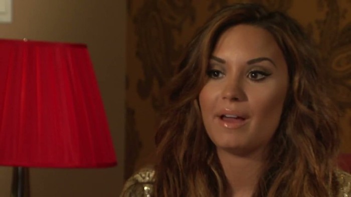 Behind The Scenes with Demi Lovato_ Latina Magazine Cover Shoot 051
