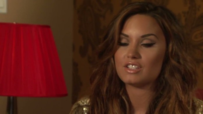 Behind The Scenes with Demi Lovato_ Latina Magazine Cover Shoot 052