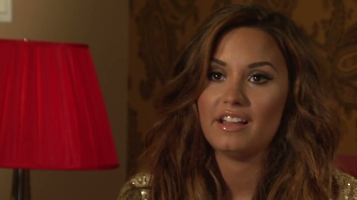 Behind The Scenes with Demi Lovato_ Latina Magazine Cover Shoot 085