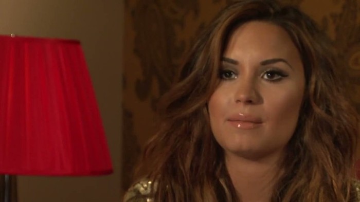 Behind The Scenes with Demi Lovato_ Latina Magazine Cover Shoot 171